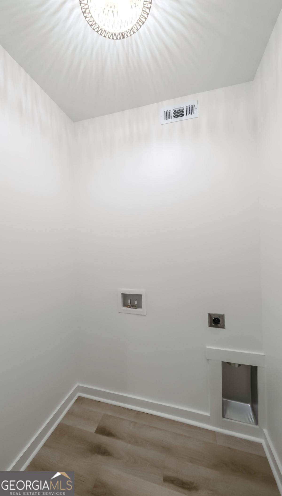 61 Hazel Lane Property Photo 37