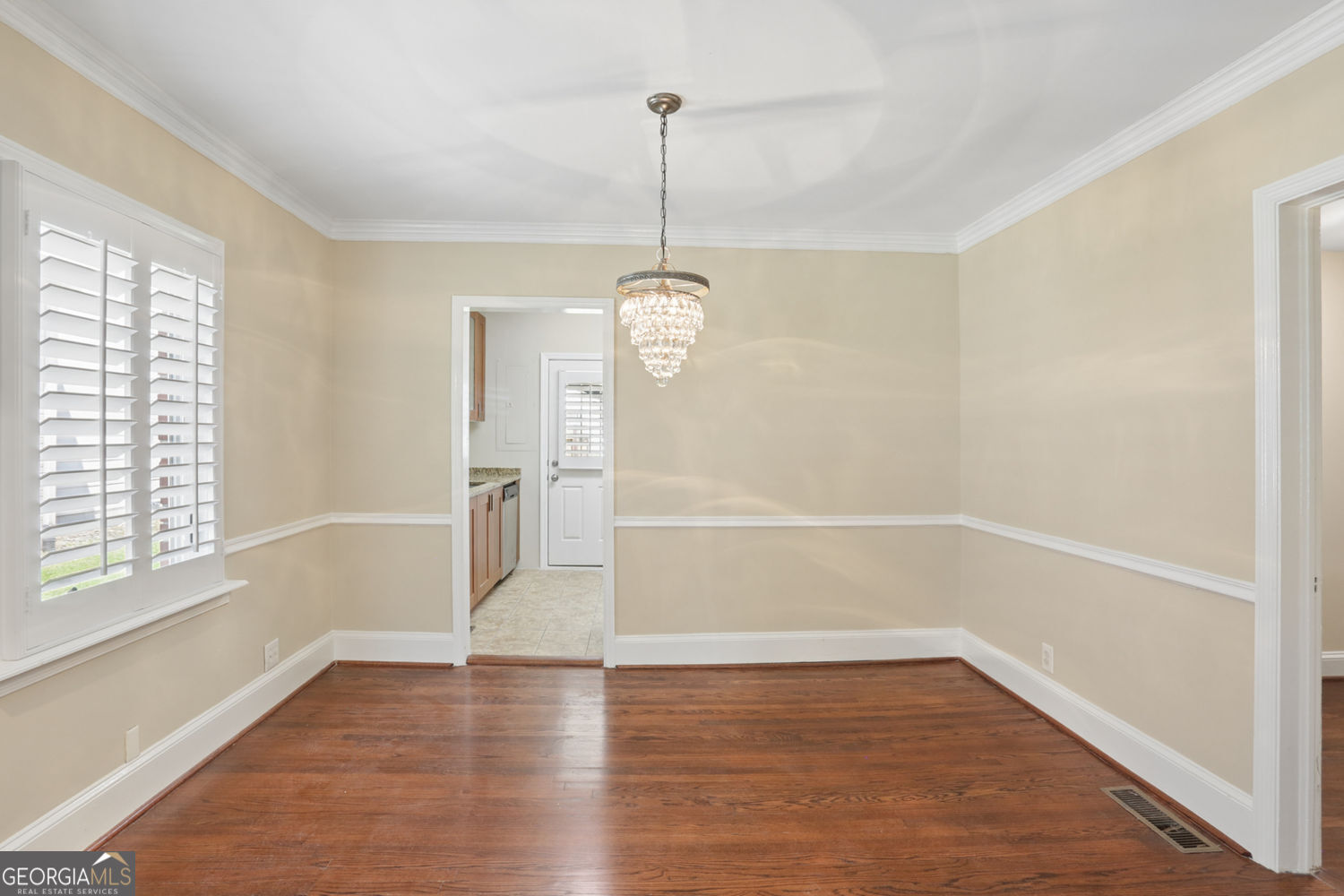 266 Midvale Drive Ne Property Photo 7