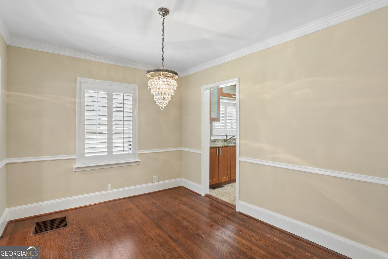 266 Midvale Drive Ne Property Photo 9