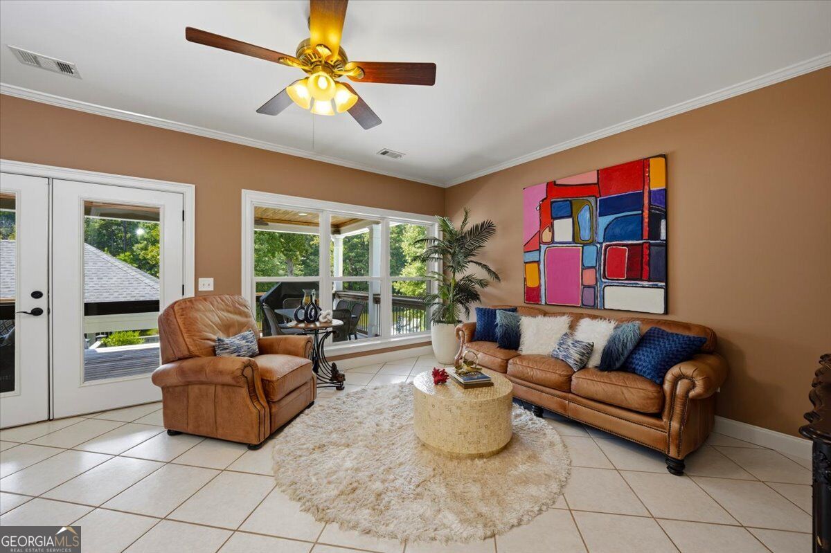 117 Lake Pointe Drive Property Photo 18