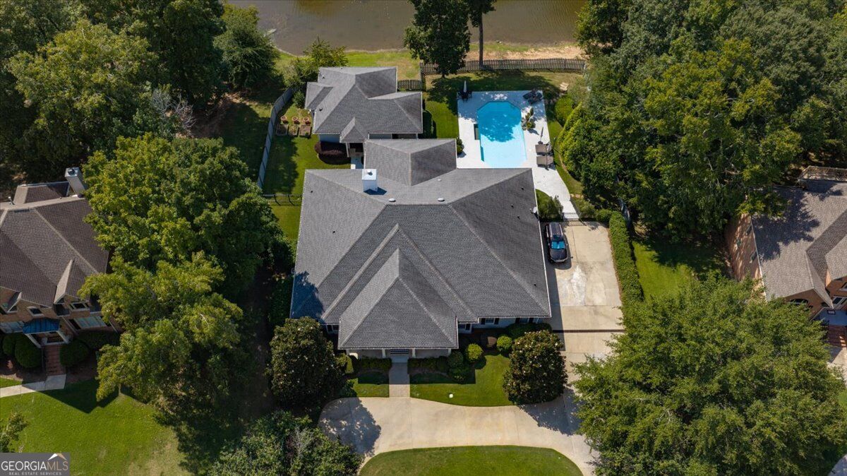 117 Lake Pointe Drive Property Photo 37