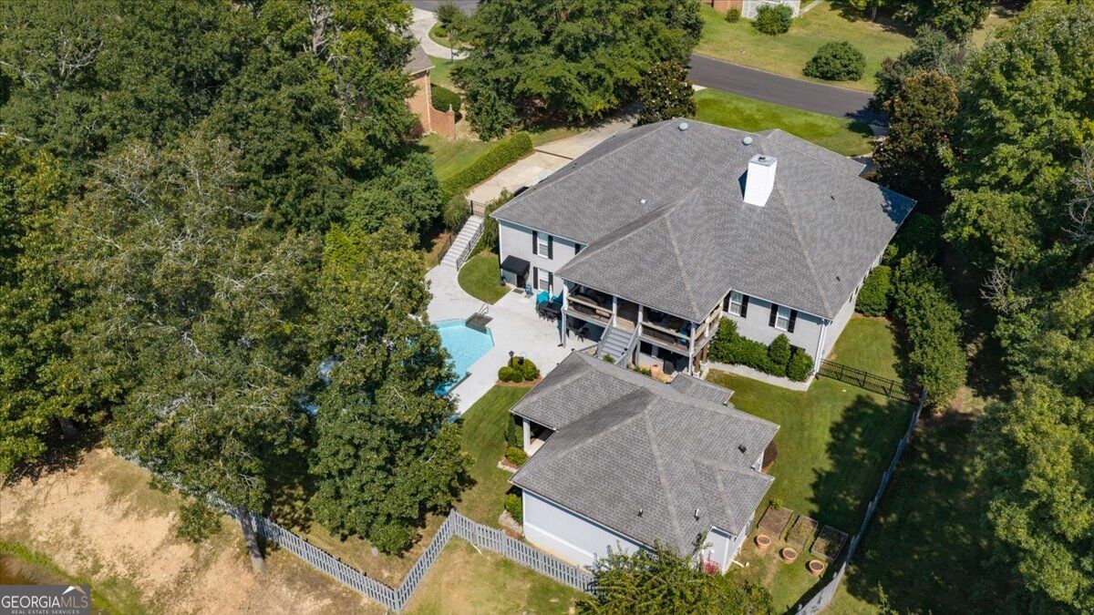 117 Lake Pointe Drive Property Photo 40