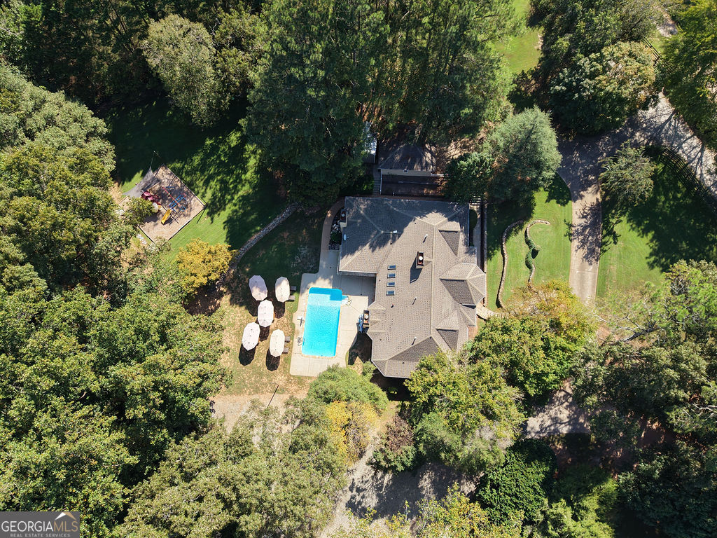 1010 Little River Way Property Photo 1