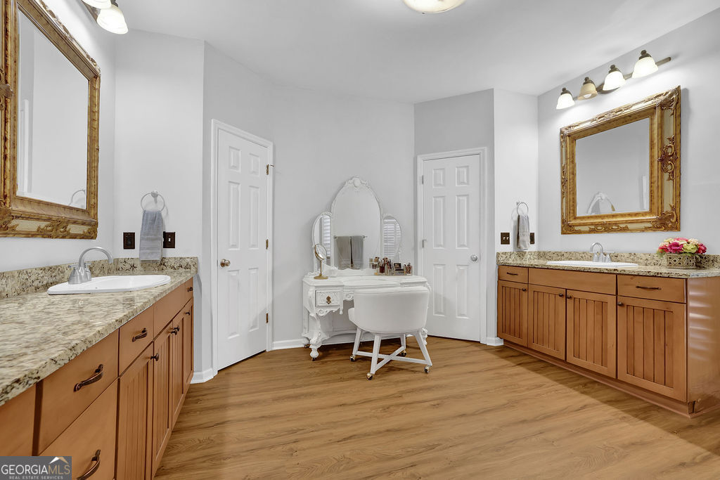 1010 Little River Way Property Photo 25