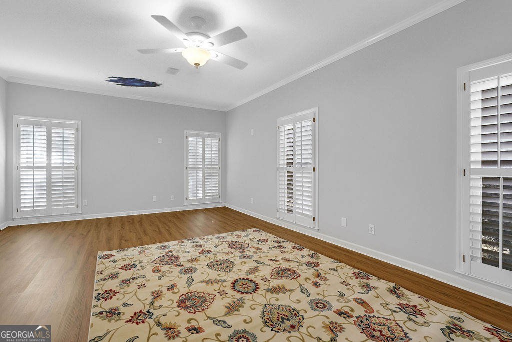 1010 Little River Way Property Photo 28