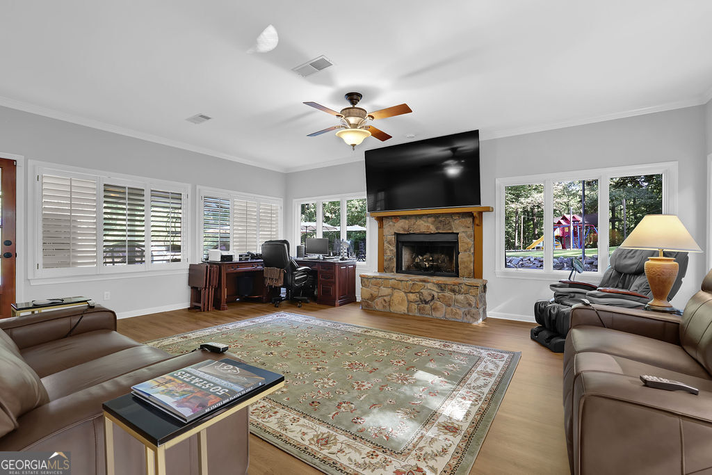 1010 Little River Way Property Photo 29