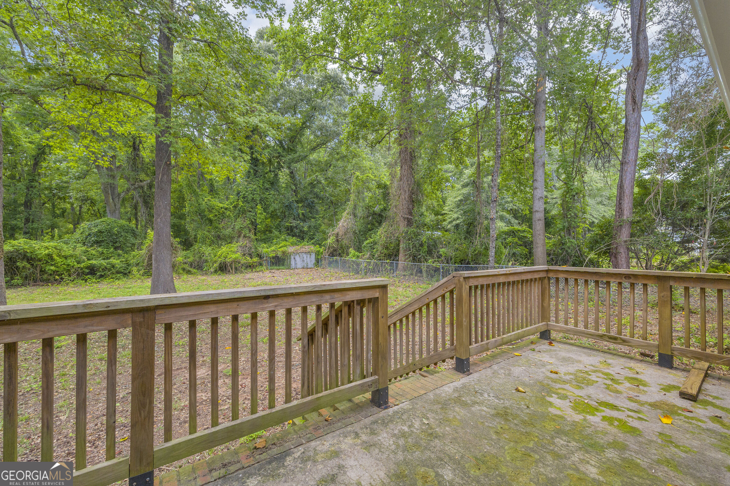 270 University Circle Property Photo 38