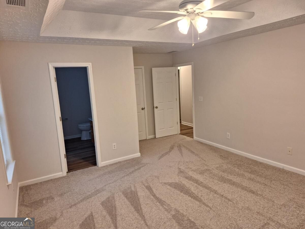 215 Oak Hill Drive Property Photo 16