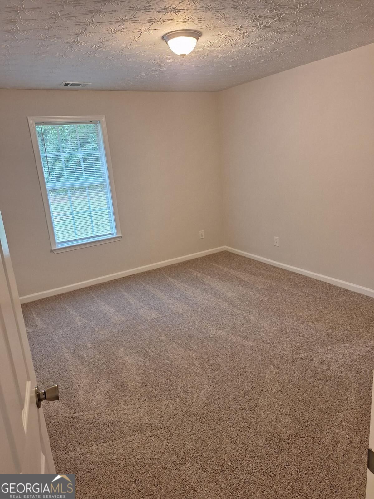 215 Oak Hill Drive Property Photo 21