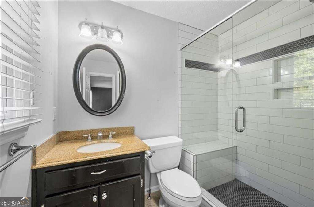 392 Heritage Lane Property Photo 24