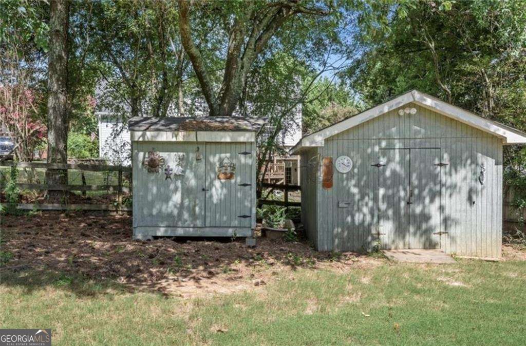 392 Heritage Lane Property Photo 39