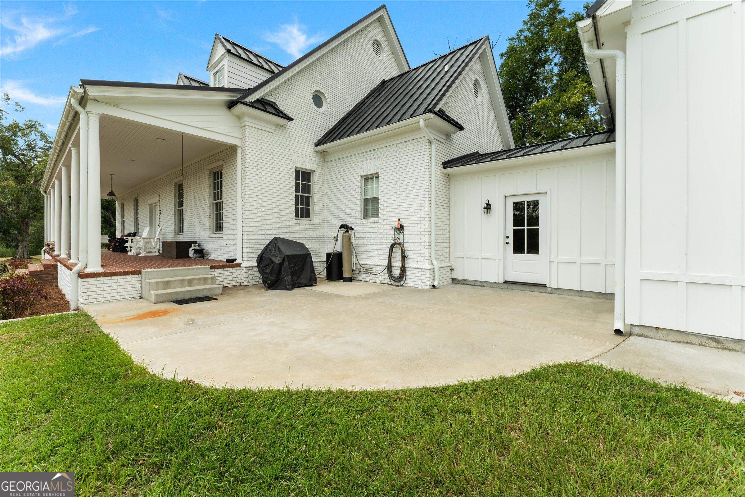 2224 Chainey Briar Rd Property Photo 8