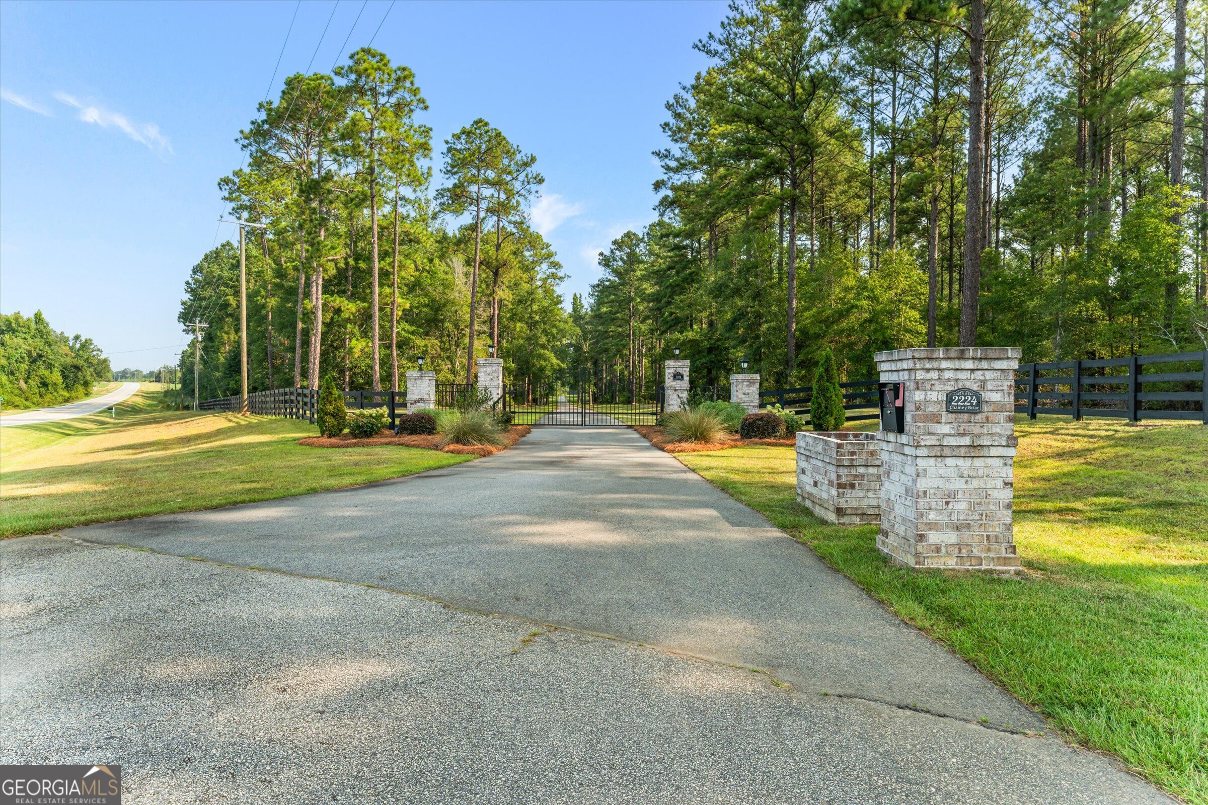 2224 Chainey Briar Rd Property Photo 14