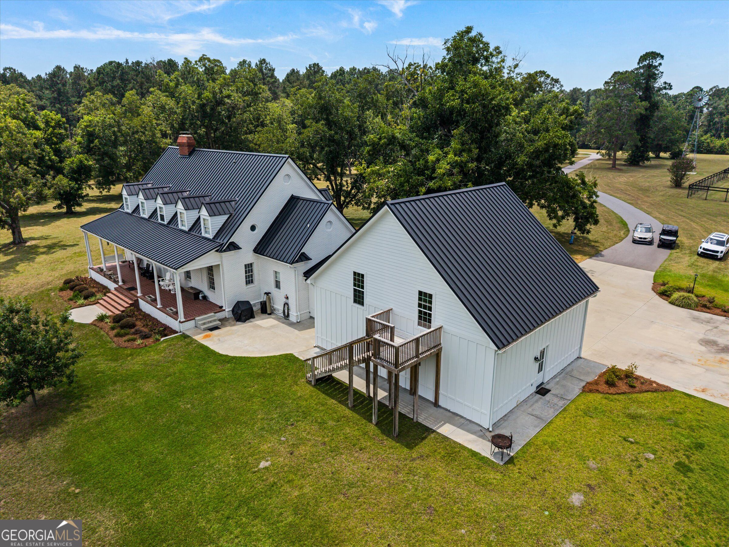 2224 Chainey Briar Rd Property Photo 34