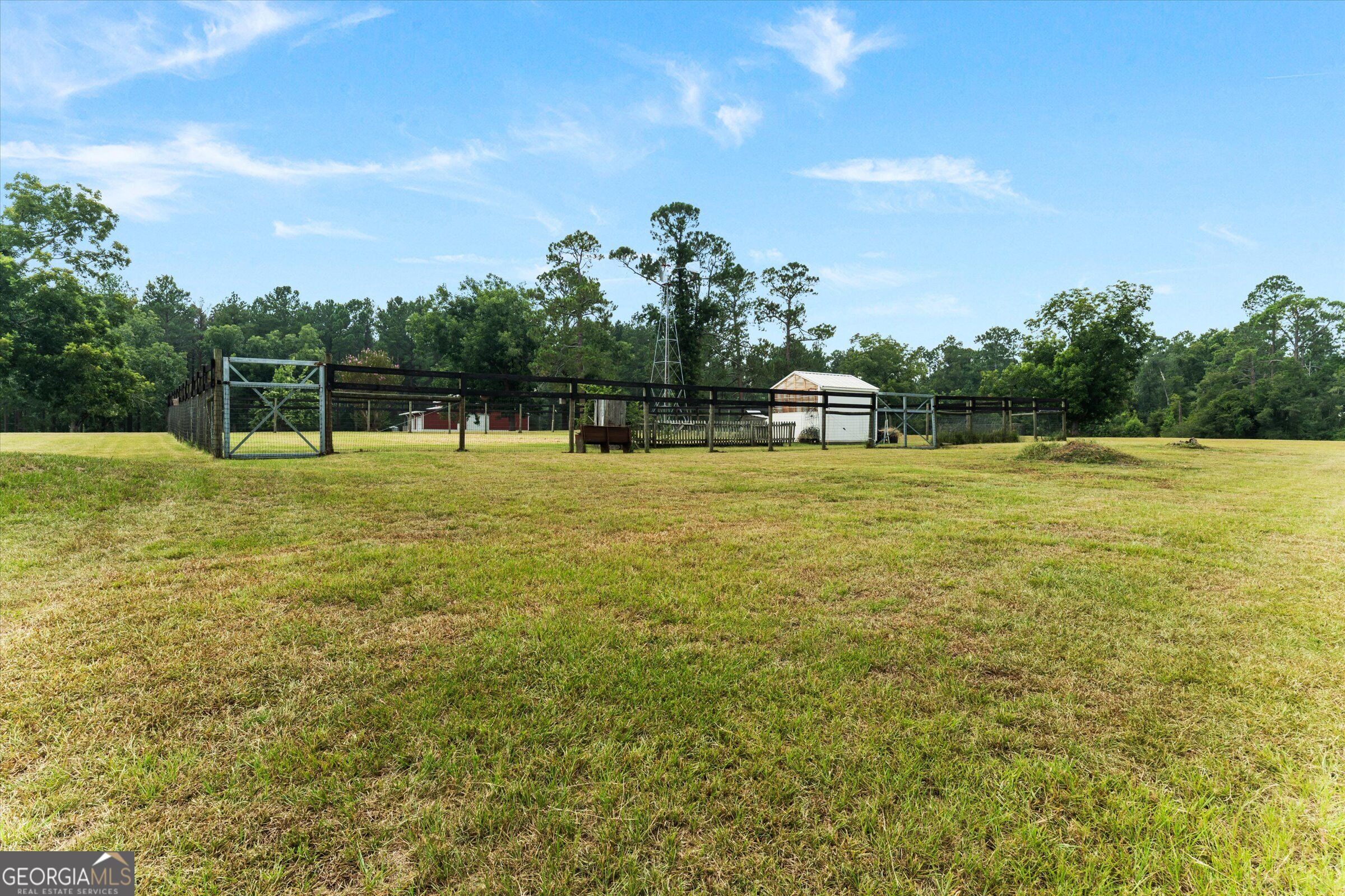 2224 Chainey Briar Rd Property Photo 37