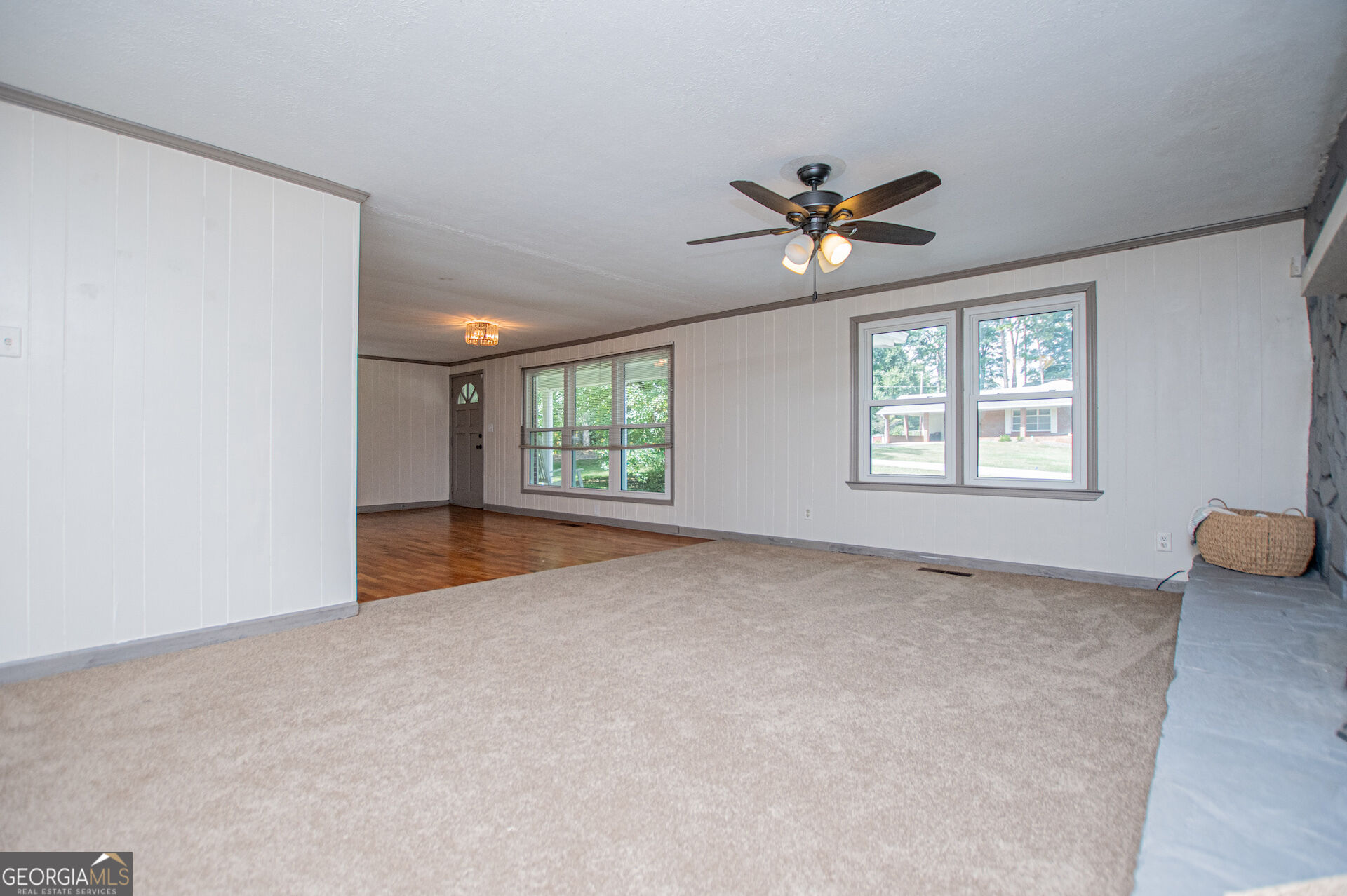 105 Sharp Drive Property Photo 18