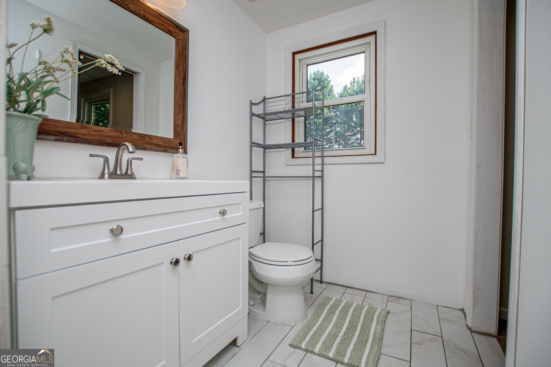 105 Sharp Drive Property Photo 39