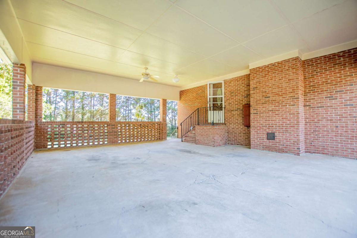 105 Sharp Drive Property Photo 53