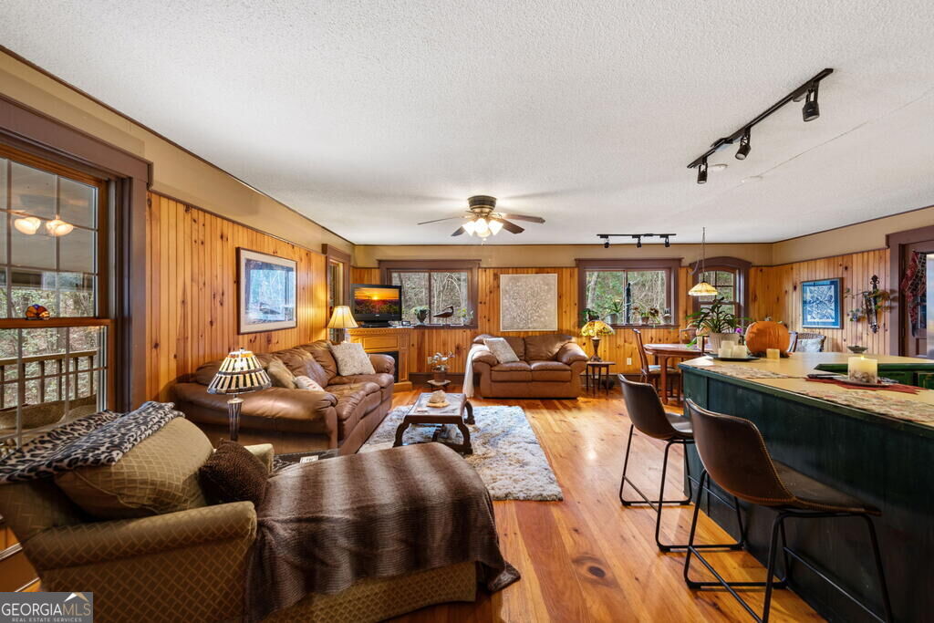 208 Bullen Gap Road Property Photo 5