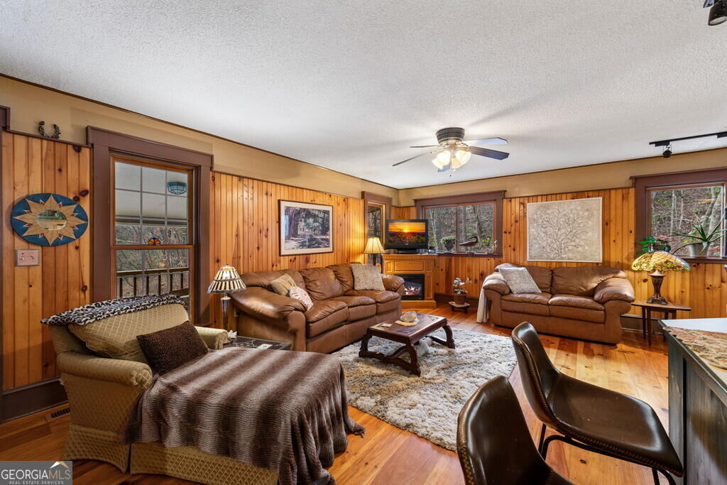 208 Bullen Gap Road Property Photo 6