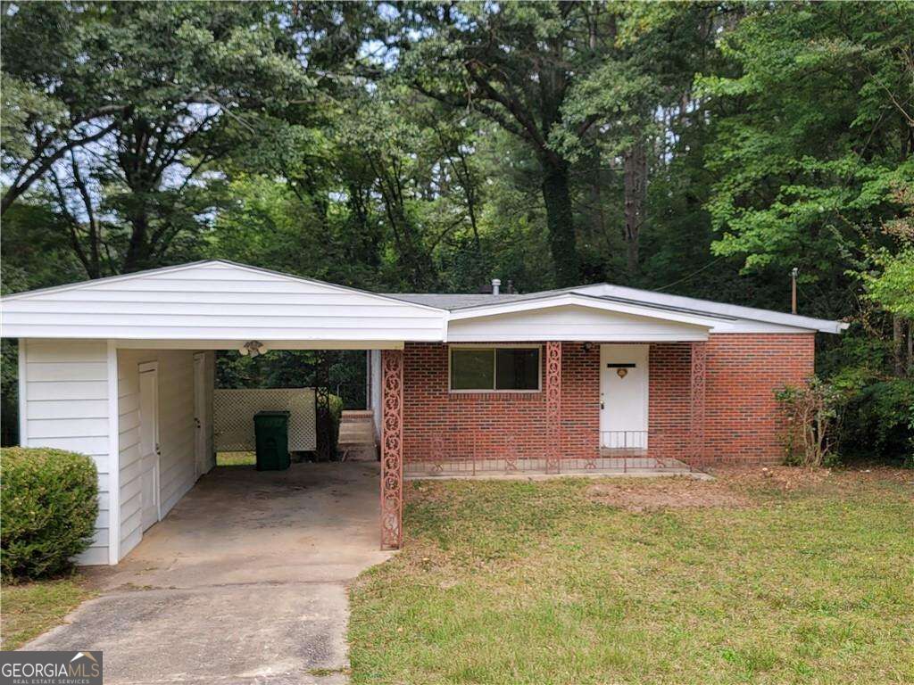 4218 Chamblee Tucker Road Property Photo 1