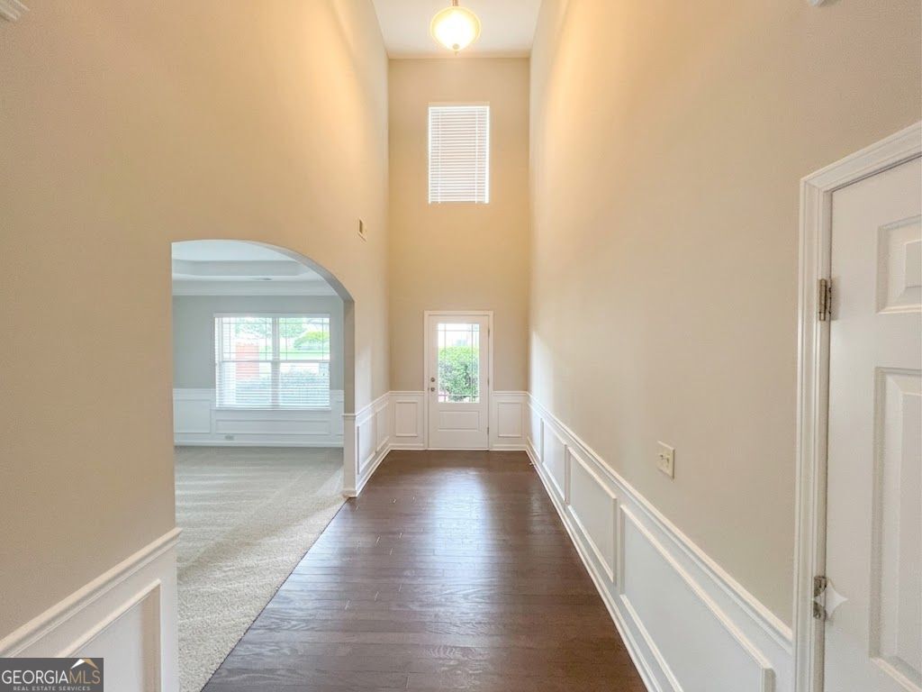 1086 Blind Brook Circle Property Photo 2