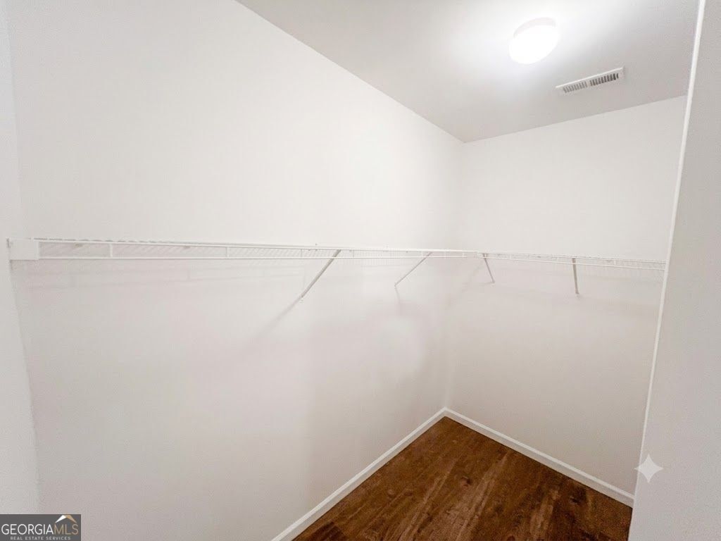 1086 Blind Brook Circle Property Photo 14