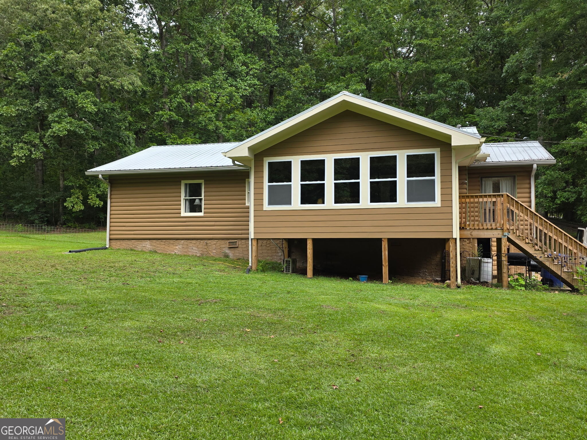 403 N Stringer Road Property Photo 22