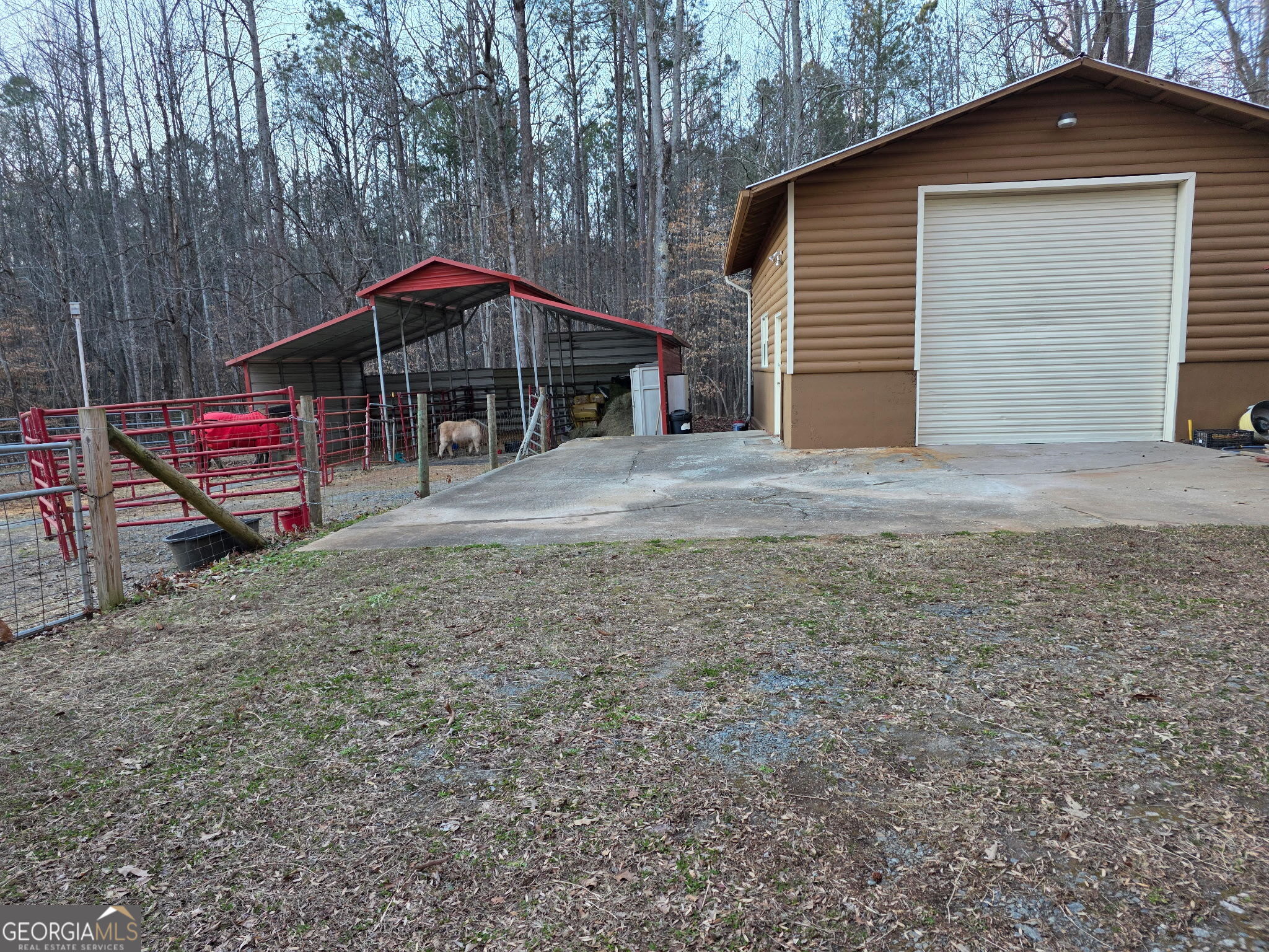 403 N Stringer Road Property Photo 26