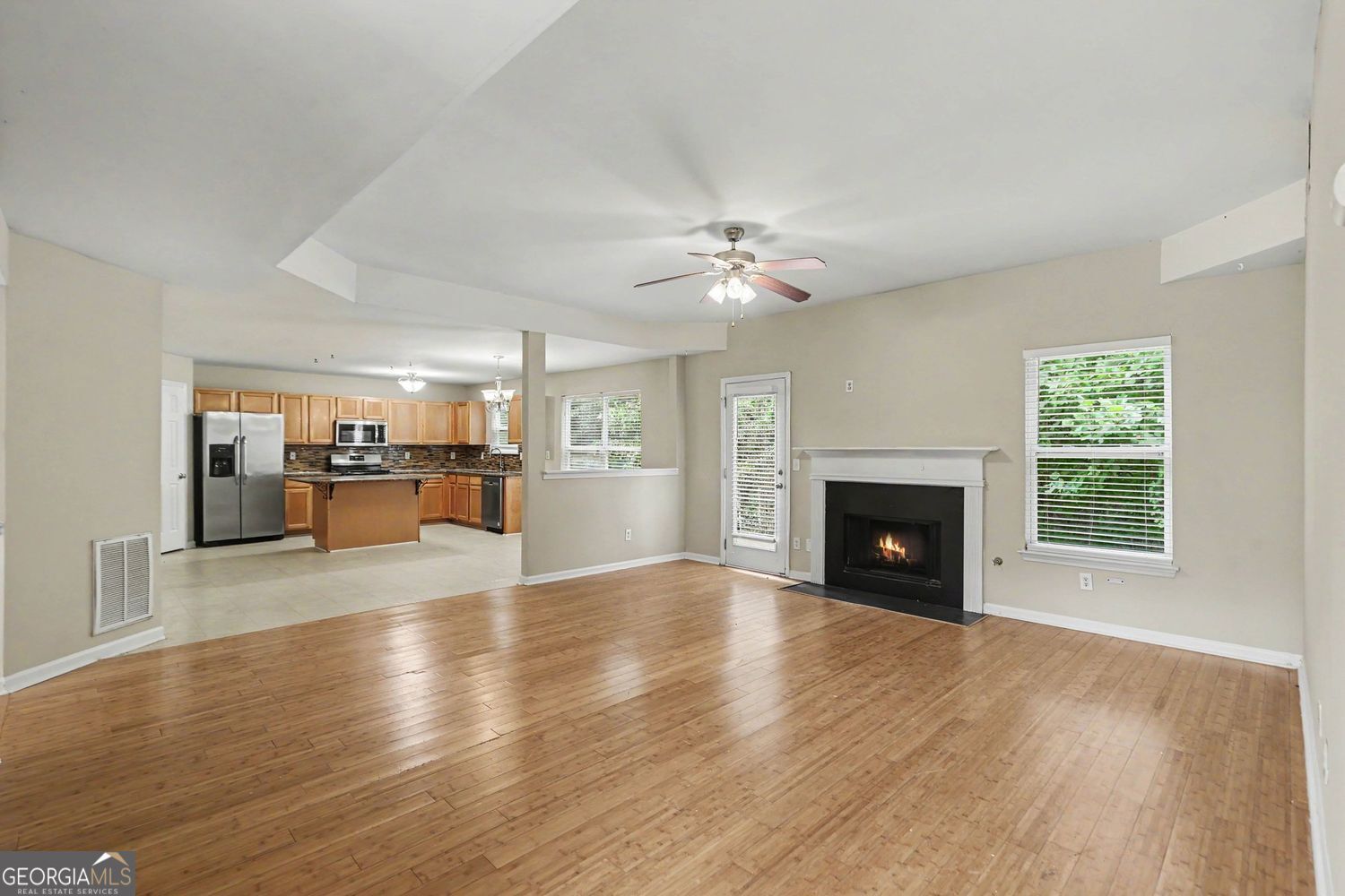 579 Ironstone Drive Property Photo 6