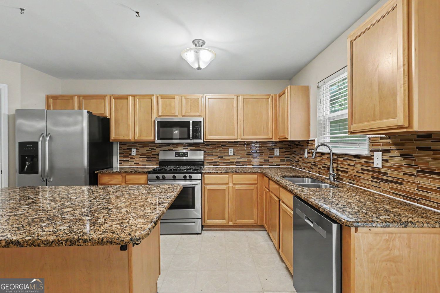 579 Ironstone Drive Property Photo 9