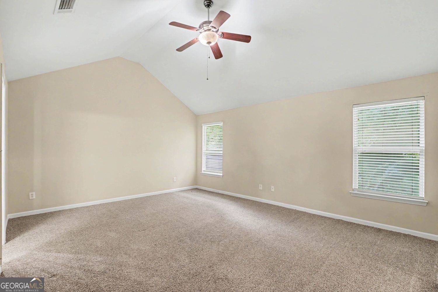 579 Ironstone Drive Property Photo 12