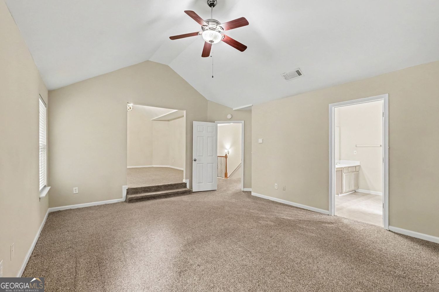 579 Ironstone Drive Property Photo 13