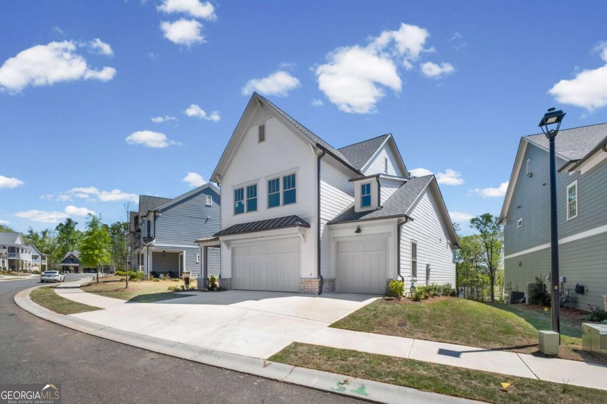 844 Lakemont Drive Property Photo 1
