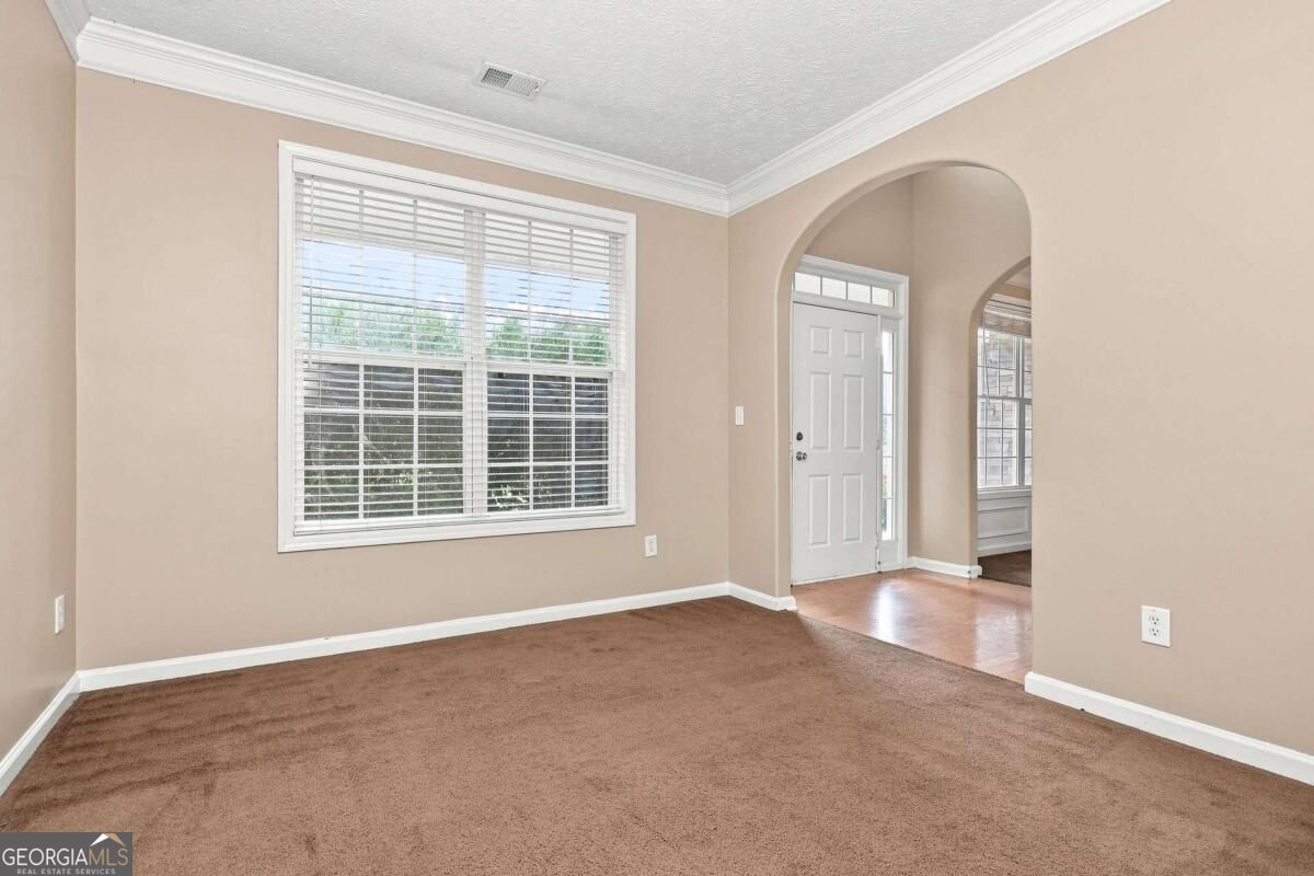 75 Greenland Drive Property Photo 6