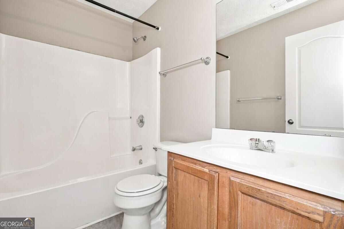 75 Greenland Drive Property Photo 12