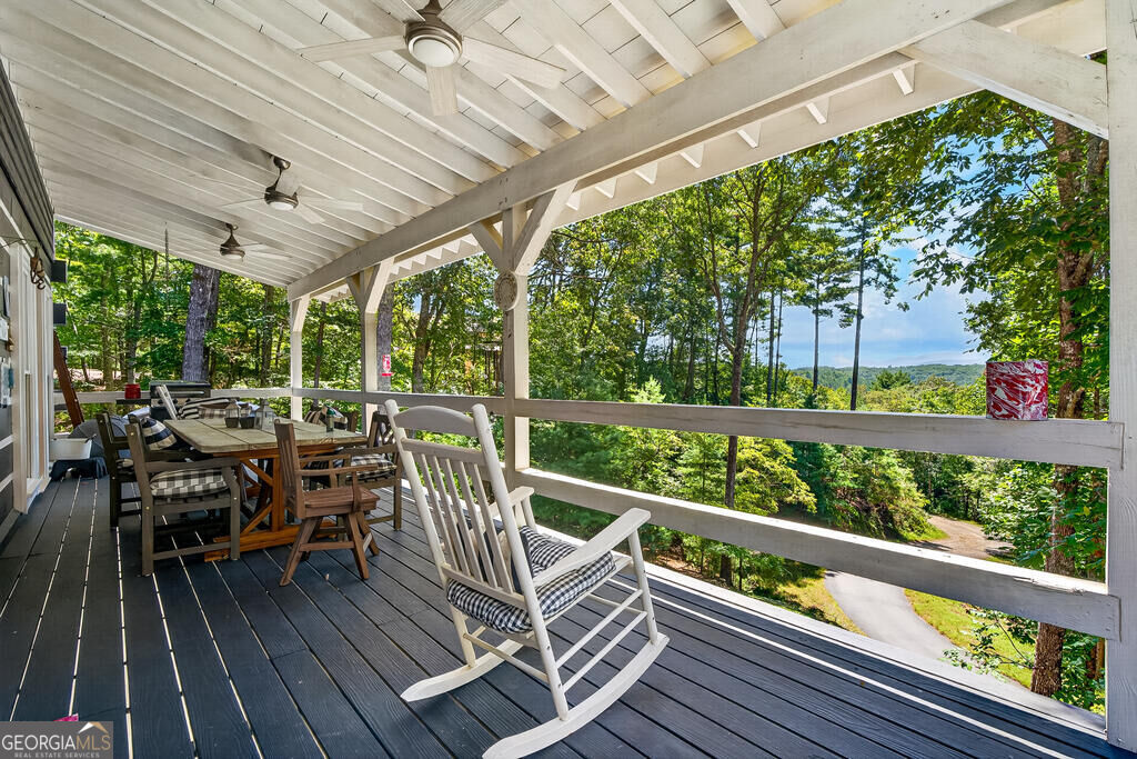 161 Walkabout Creek Road Property Photo 9