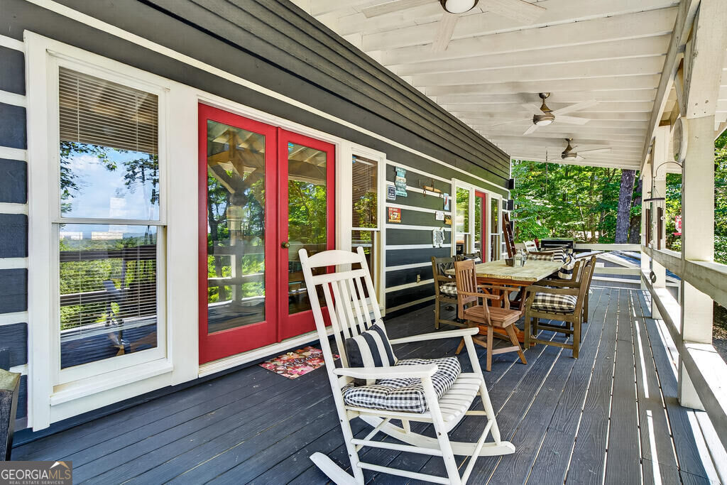 161 Walkabout Creek Road Property Photo 10