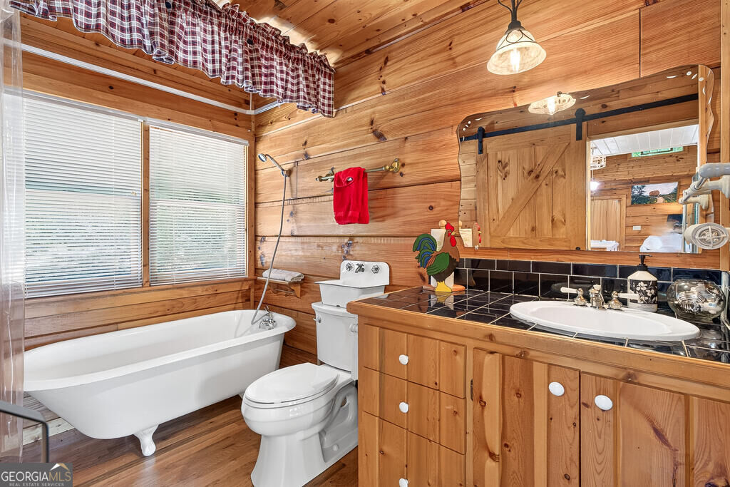 161 Walkabout Creek Road Property Photo 22