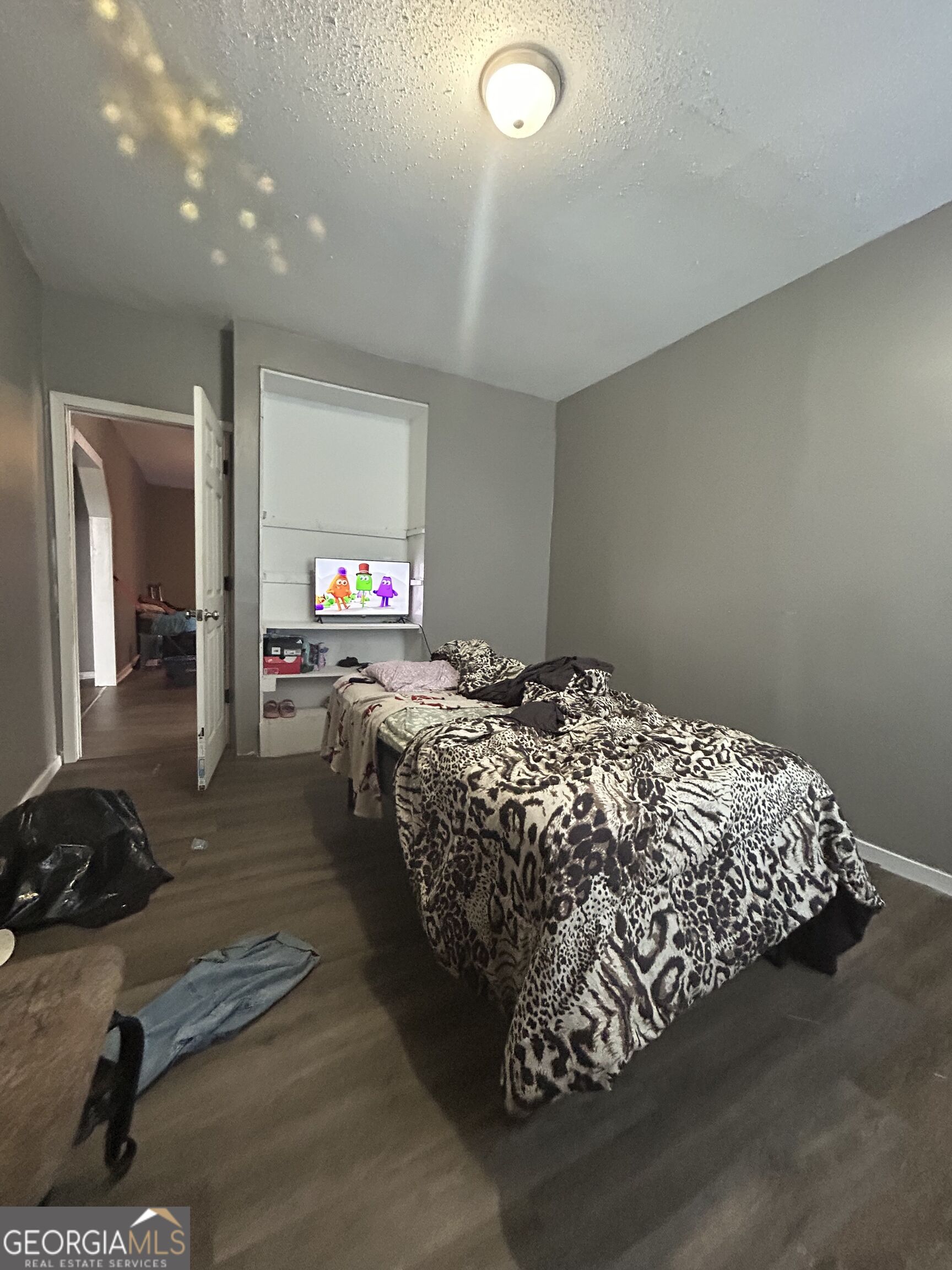 2652 Cherry Avenue Property Photo 4
