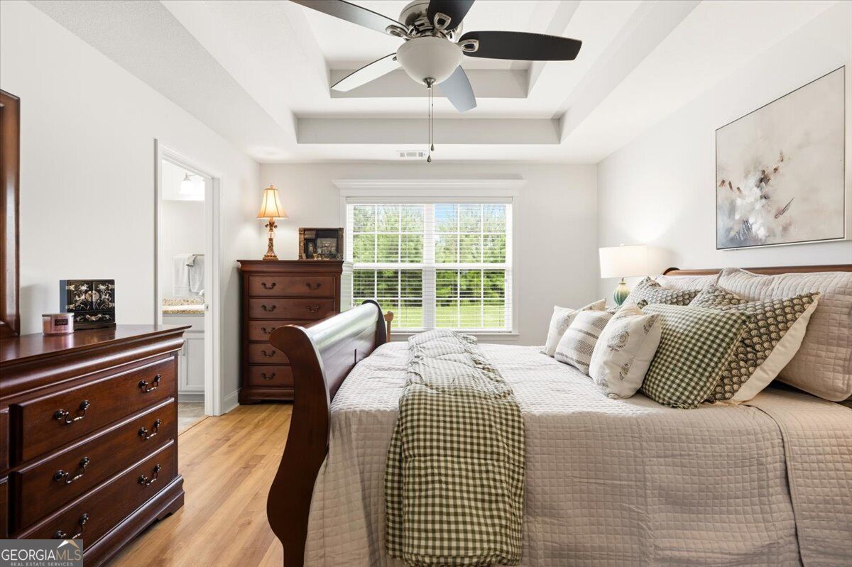 305 Lamplight Drive Property Photo 14