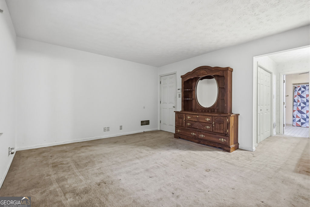 75 Slades Mill Road Property Photo 15
