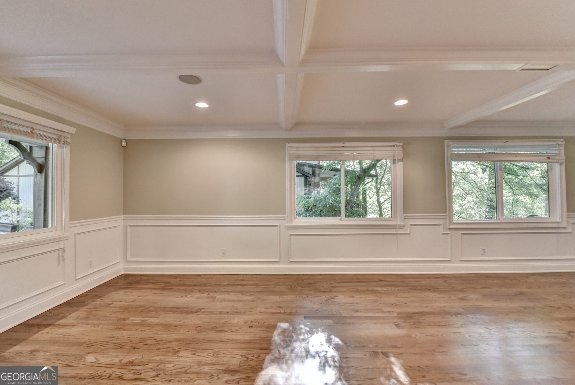 975 Timber Lake Trail Property Photo 8