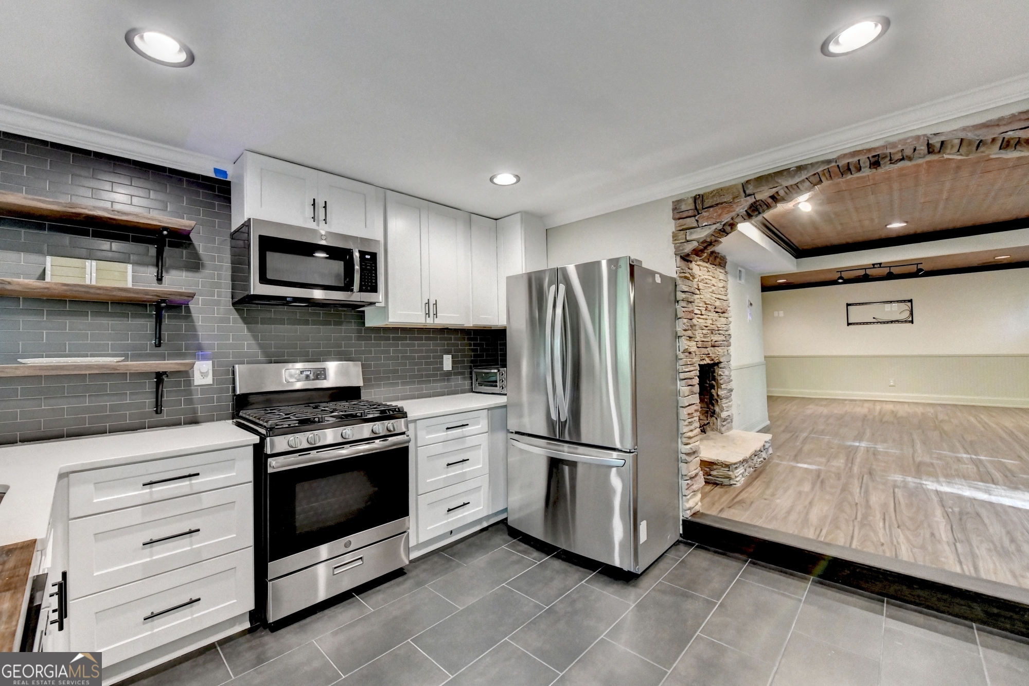 975 Timber Lake Trail Property Photo 49