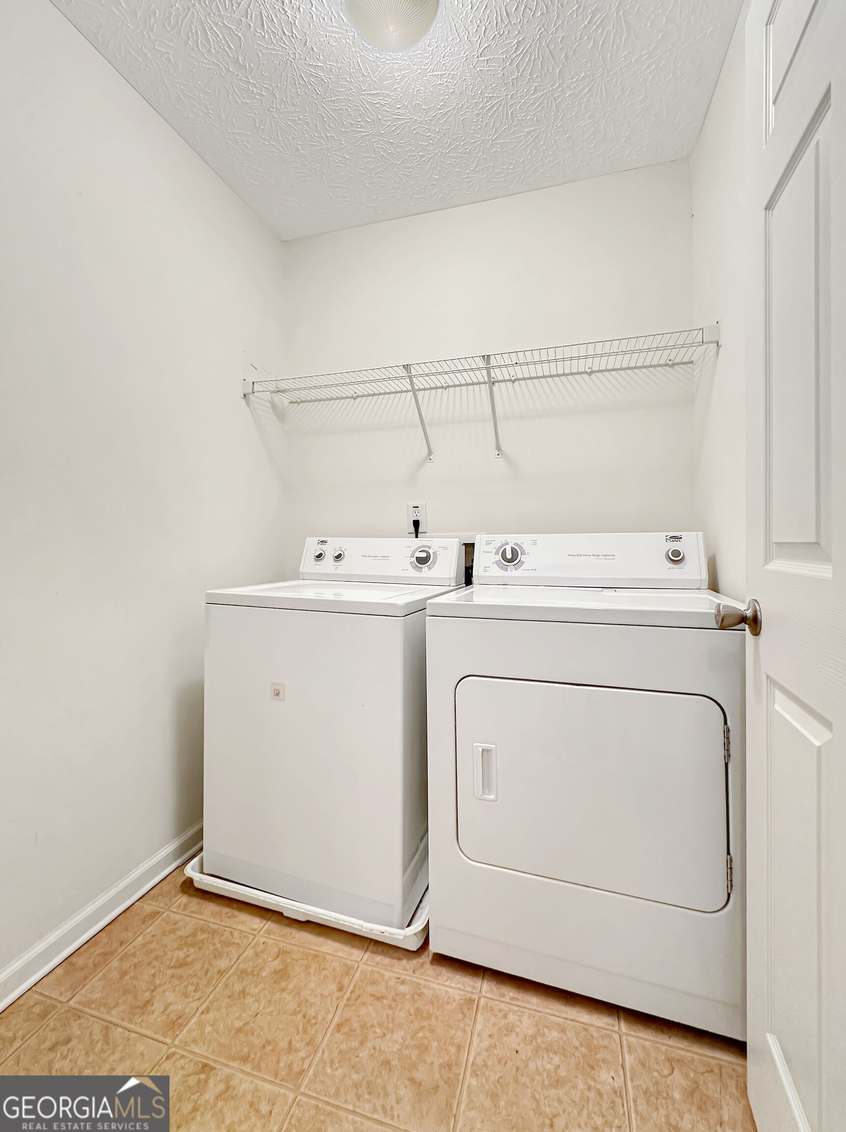 4283 High Park Lane # 10 Property Photo 11