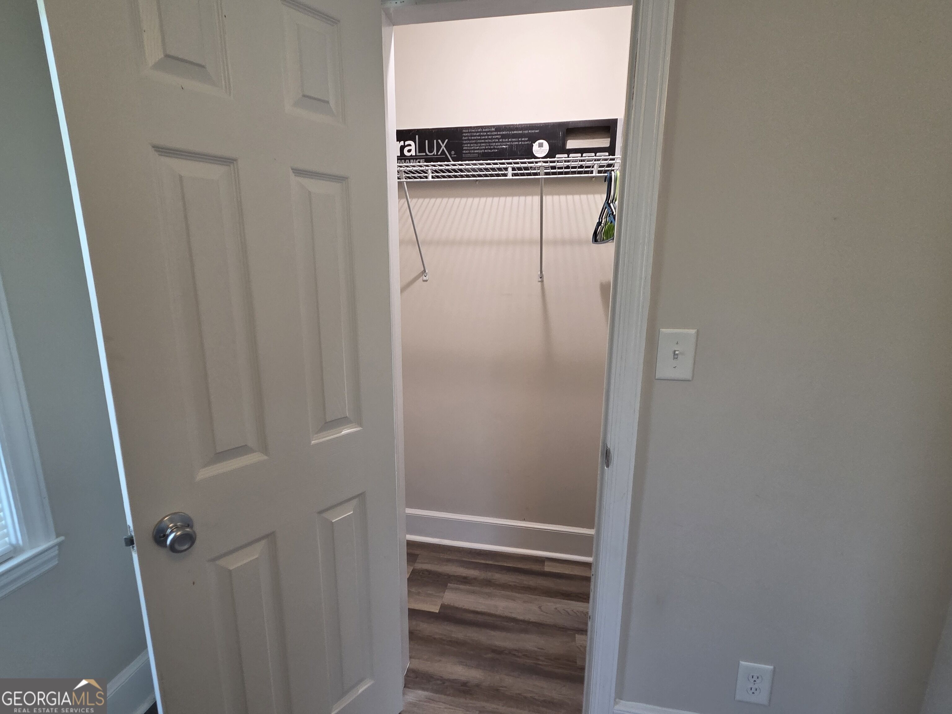 219 E Johnson Street Property Photo 25