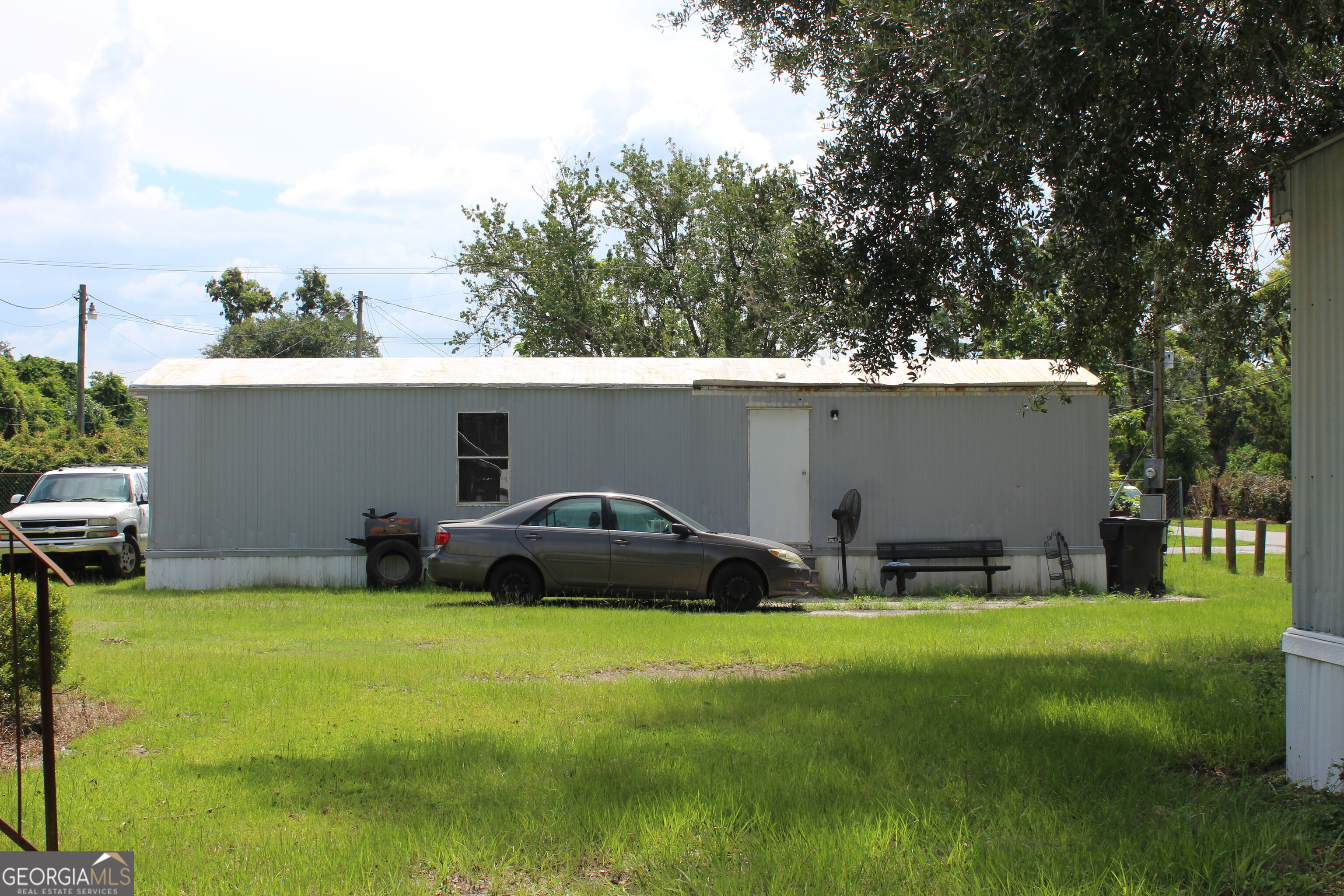 28 E Peeler Ave Property Photo 17