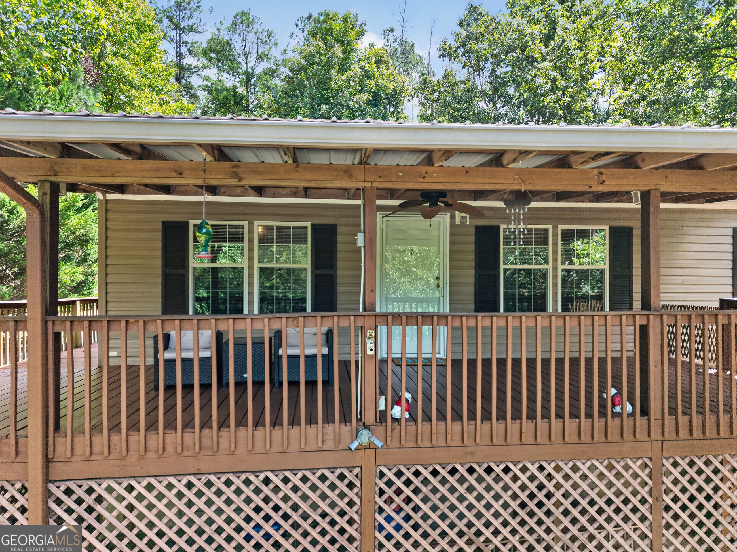 2123 Harbour Point Drive Property Photo 4