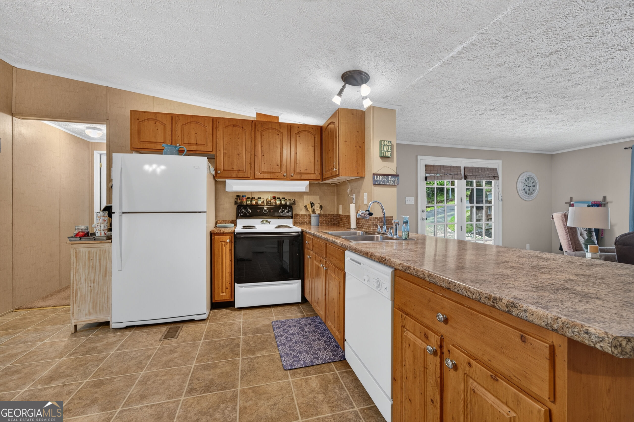 2123 Harbour Point Drive Property Photo 30