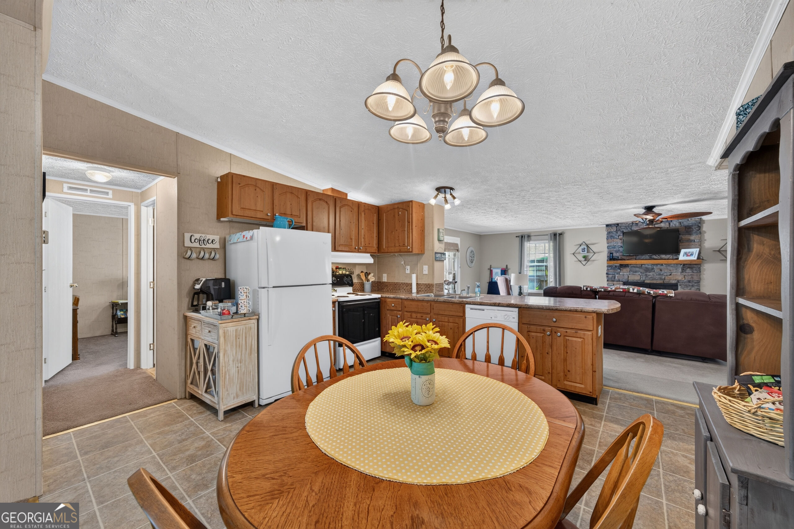 2123 Harbour Point Drive Property Photo 32